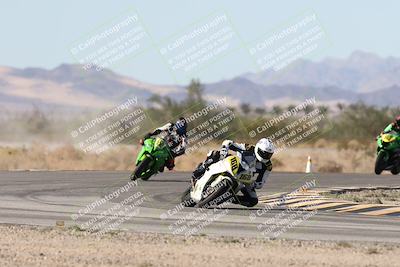 media/Oct-04-2025-CVMA (Sat) [[408bcdd6e4]]/Race 13-Amateur Supersport Open/